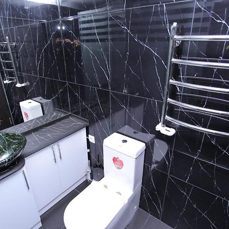 Overlooking Registan Square Luxury 2 Bedrooms Apartment سمرقند المظهر الخارجي الصورة